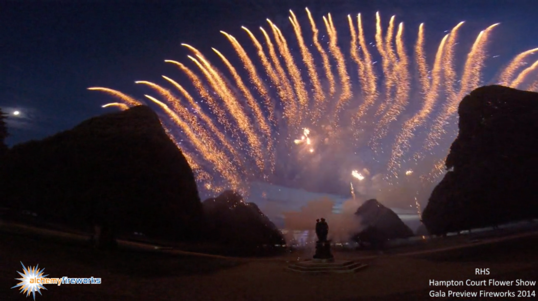 Fan of gold fireworks at Hampton Court Palace